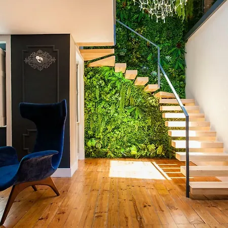 Luxlapa Duplex Lägenhet *